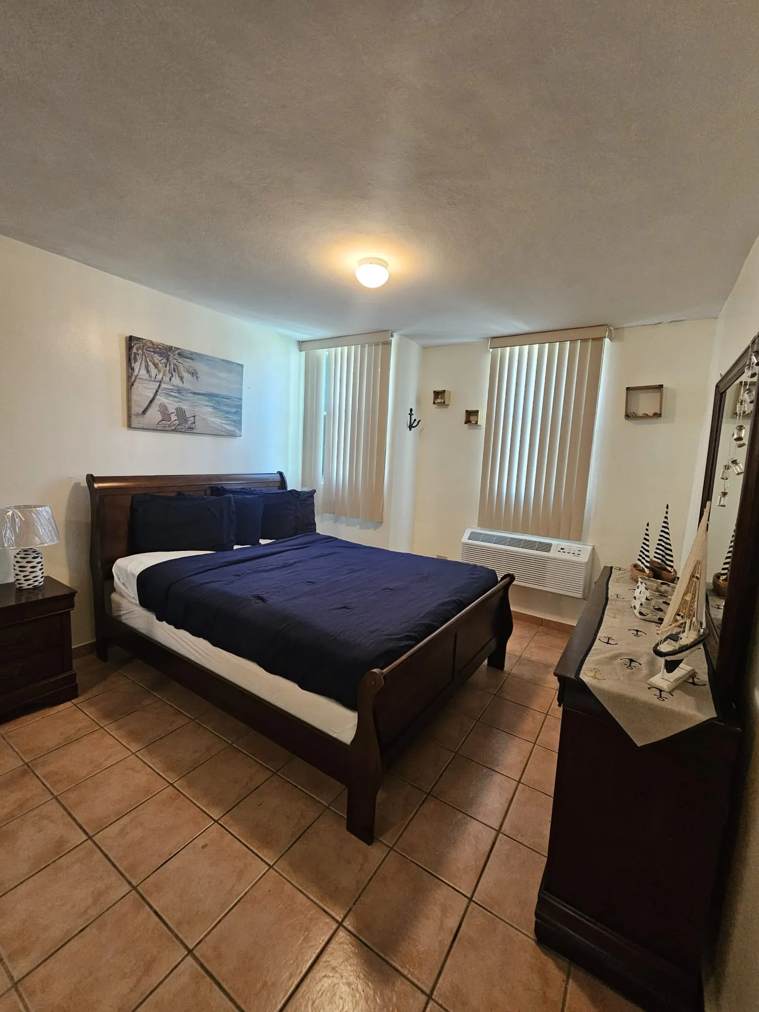 Habitación con cama queen